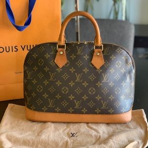 Louis Vuitton Alma Pm